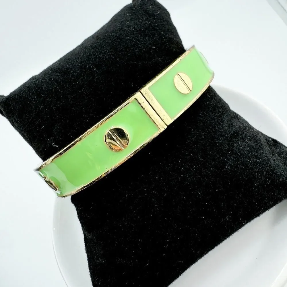 Vintage Green Enamel Screw Cuff Bracelet Retro Chic Preppy Style Elegance